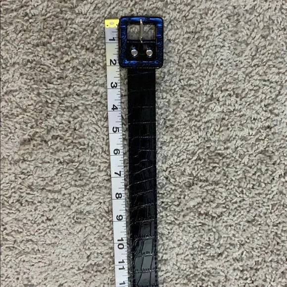 Faux Leather Belt - Picture 14 of 15